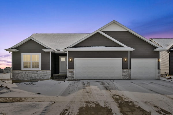 2820 Autumn Woods Drive