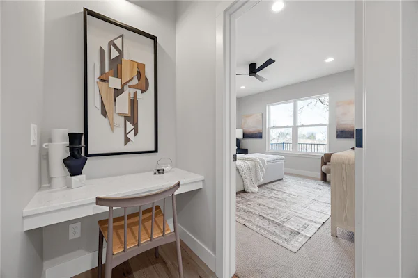 Gallery Photo 18