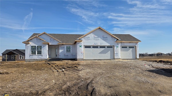 3461 Winchester Drive