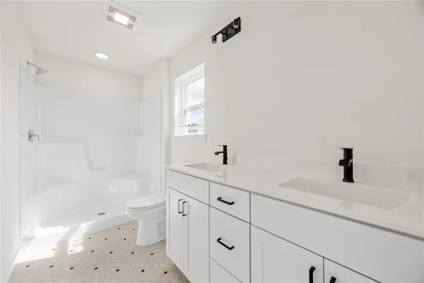 Gallery Photo 11