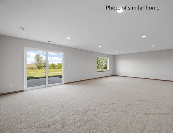 Gallery Photo 12
