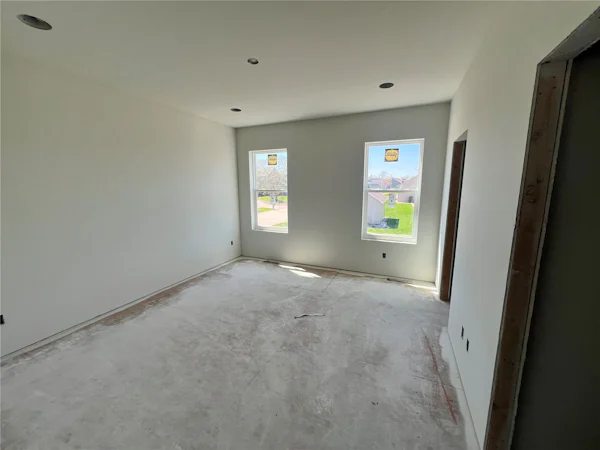 Gallery Photo 12