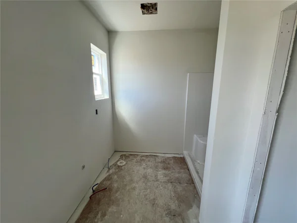 Gallery Photo 13