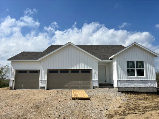 7408 Country Ridge Drive NW