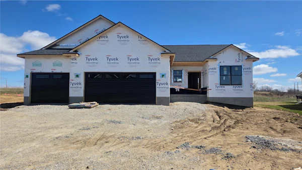 841 Longbow Court