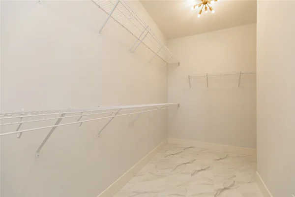 Gallery Photo 18