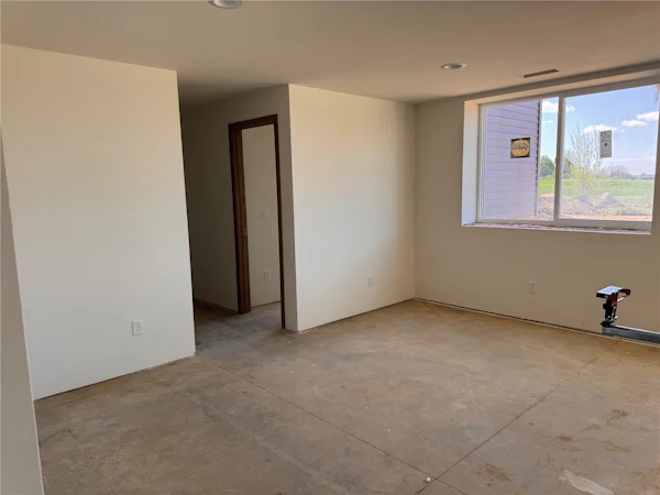 Gallery Photo 11