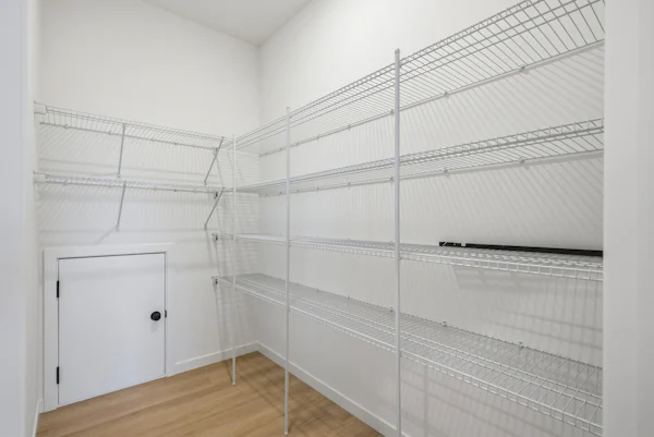 Gallery Photo 14