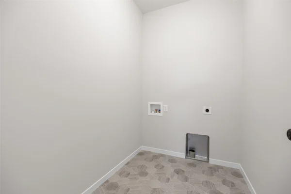 Gallery Photo 27