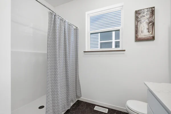Gallery Photo 12