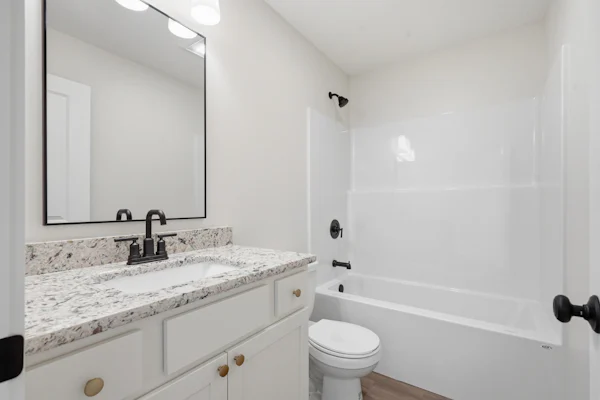 Gallery Photo 16