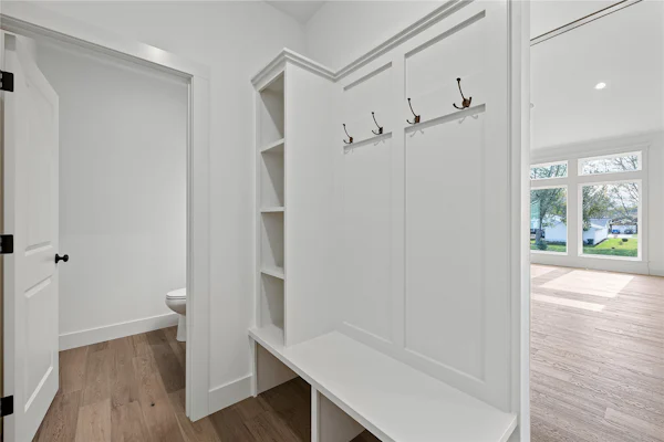 Gallery Photo 16