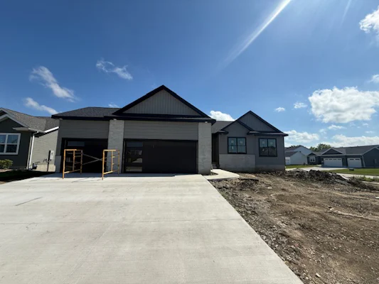 2838 Autumn Woods Drive