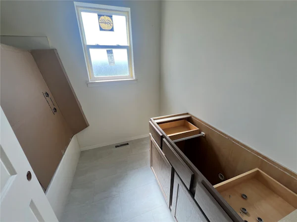 Gallery Photo 12