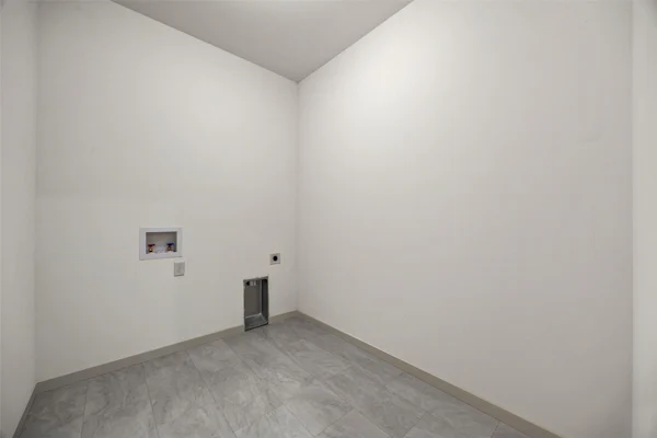 Gallery Photo 20