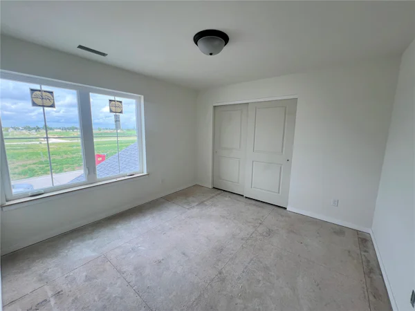 Gallery Photo 15