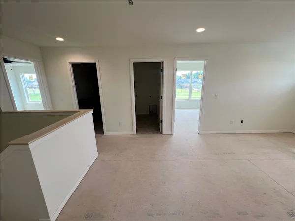 Gallery Photo 16