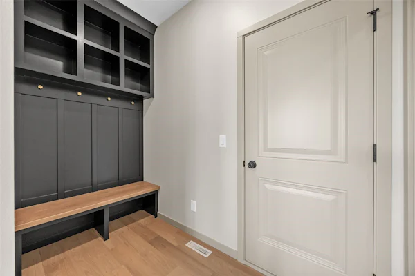 Gallery Photo 16
