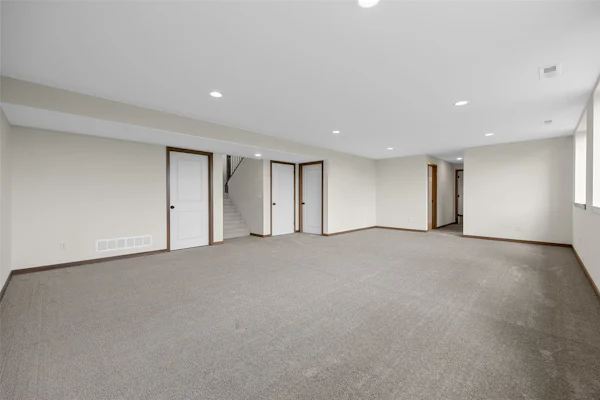 Gallery Photo 32