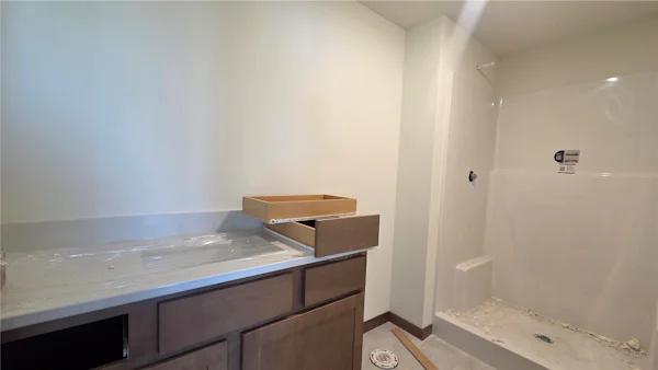 Gallery Photo 14
