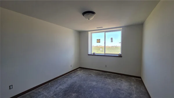 Gallery Photo 15