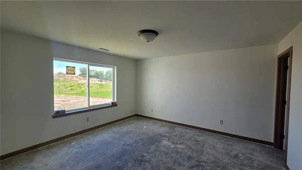 Gallery Photo 16