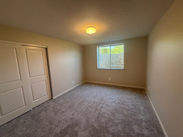 Gallery Photo 12