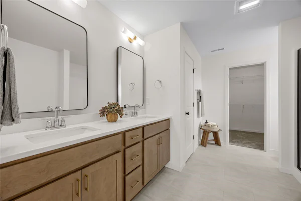 Gallery Photo 25