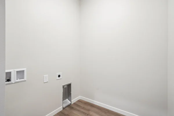 Gallery Photo 18