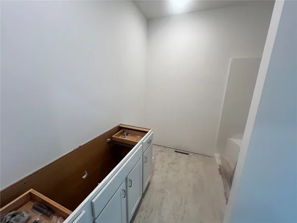Gallery Photo 7