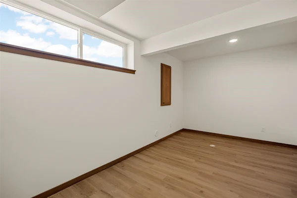 Gallery Photo 24