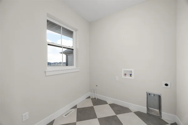 Gallery Photo 24