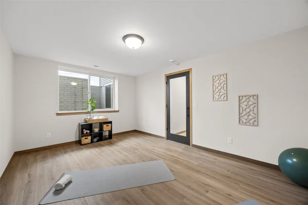 Gallery Photo 32