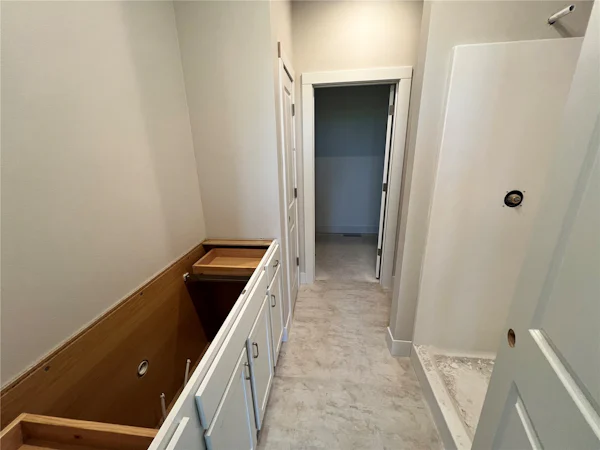 Gallery Photo 12
