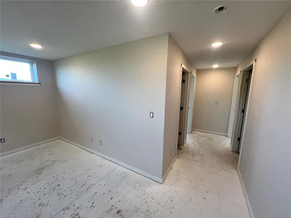 Gallery Photo 17