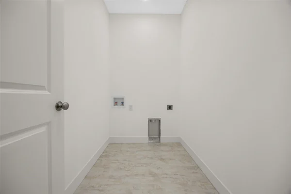 Gallery Photo 18