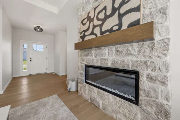 Gallery Photo 6