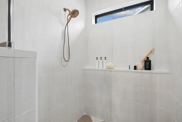 Gallery Photo 13