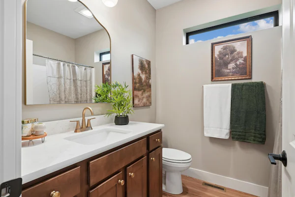 Gallery Photo 18