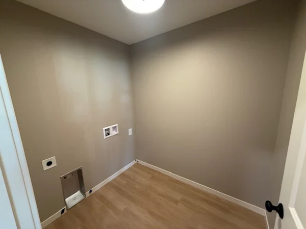 Gallery Photo 6