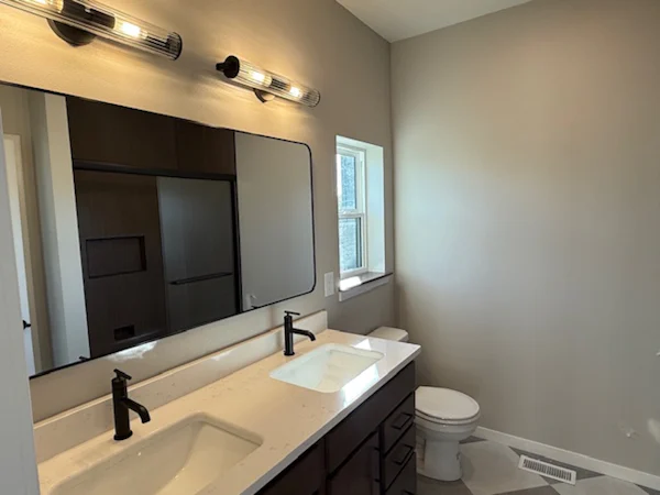Gallery Photo 11