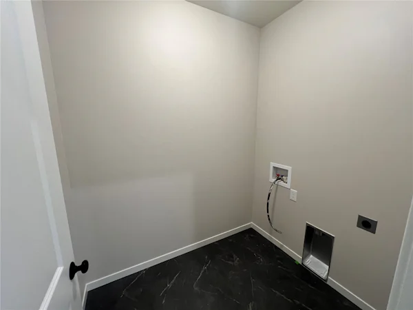 Gallery Photo 6