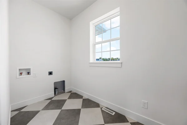 Gallery Photo 14
